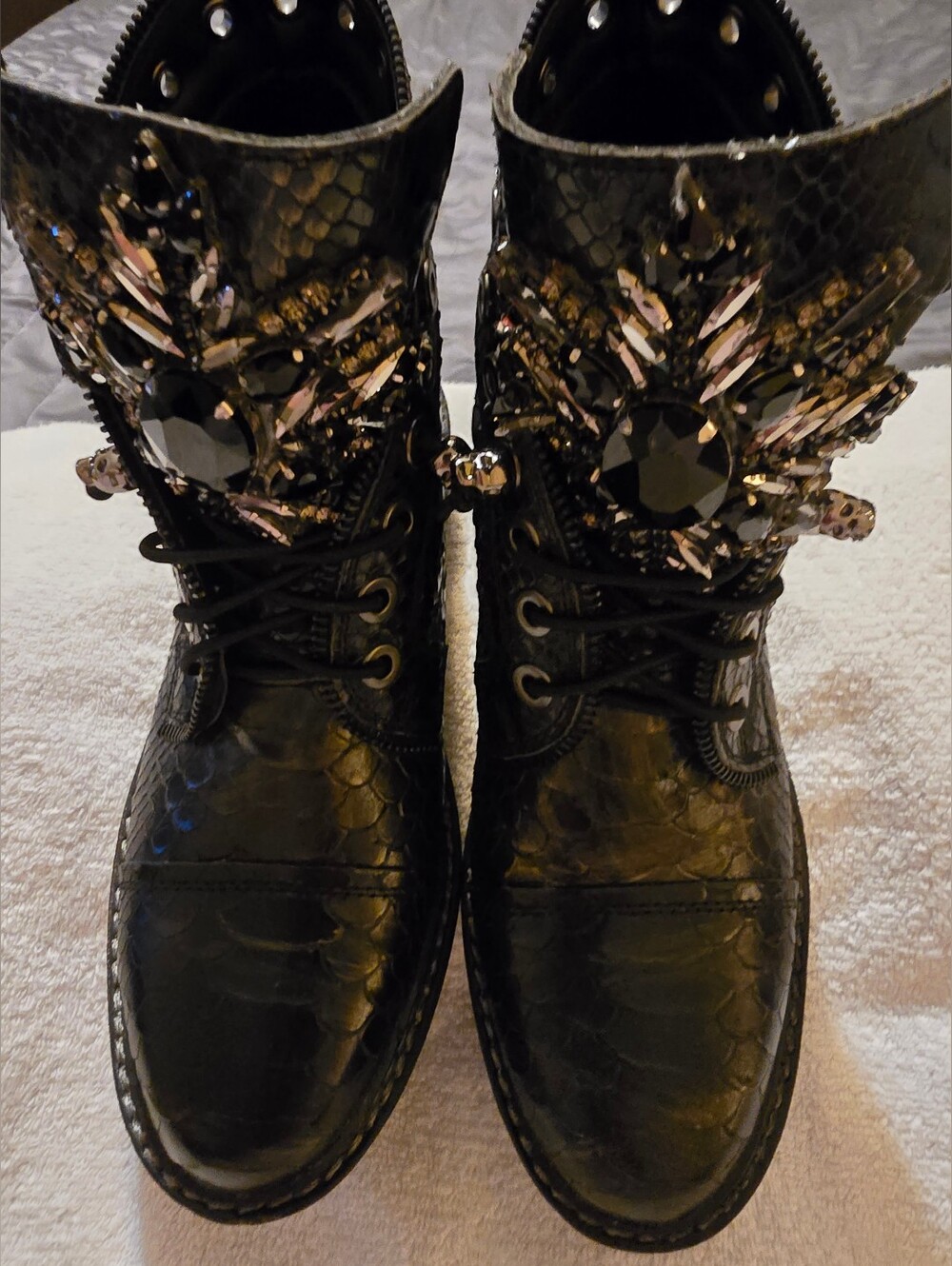 Vince Camuto Sefella Embellished Snakeskin Combat Boots Black 6 NWOT